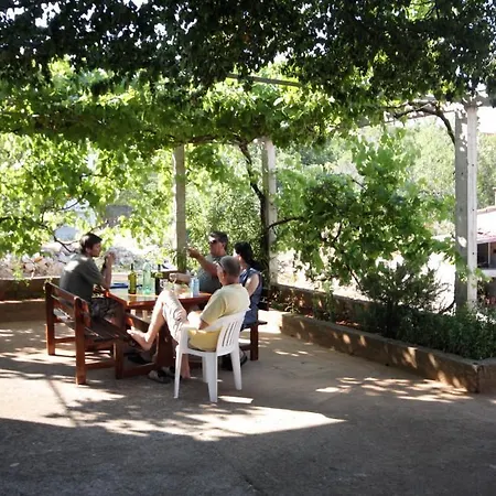 910a Apartament *